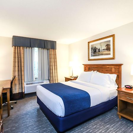Surestay Plus Hotel By Best Western Elizabethtown Hershey Bagian luar foto