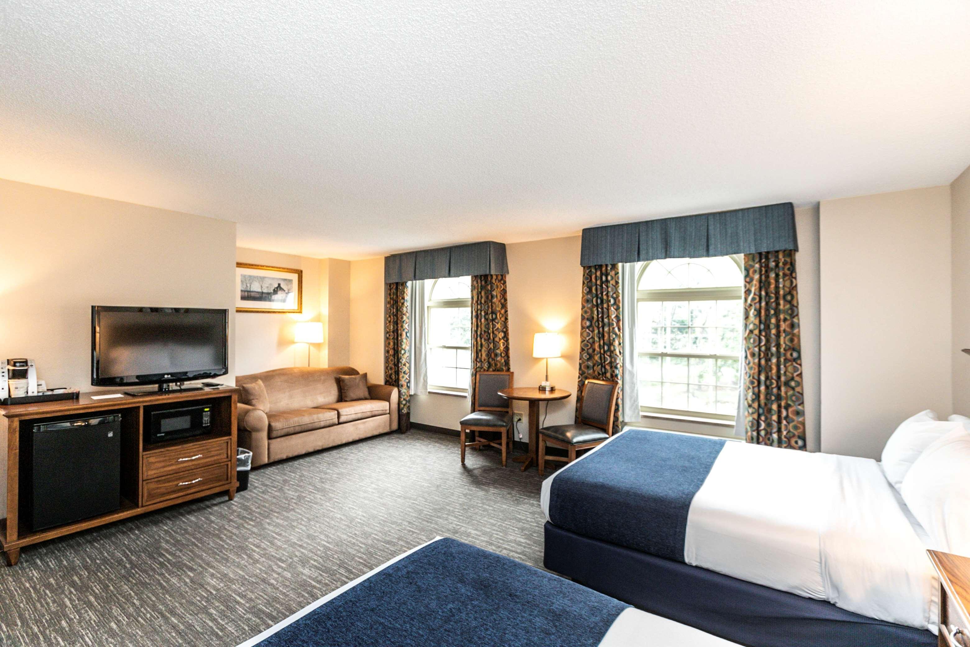 Surestay Plus Hotel By Best Western Elizabethtown Hershey Bagian luar foto