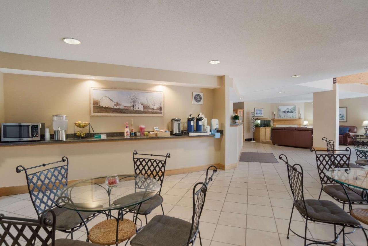 Surestay Plus Hotel By Best Western Elizabethtown Hershey Bagian luar foto