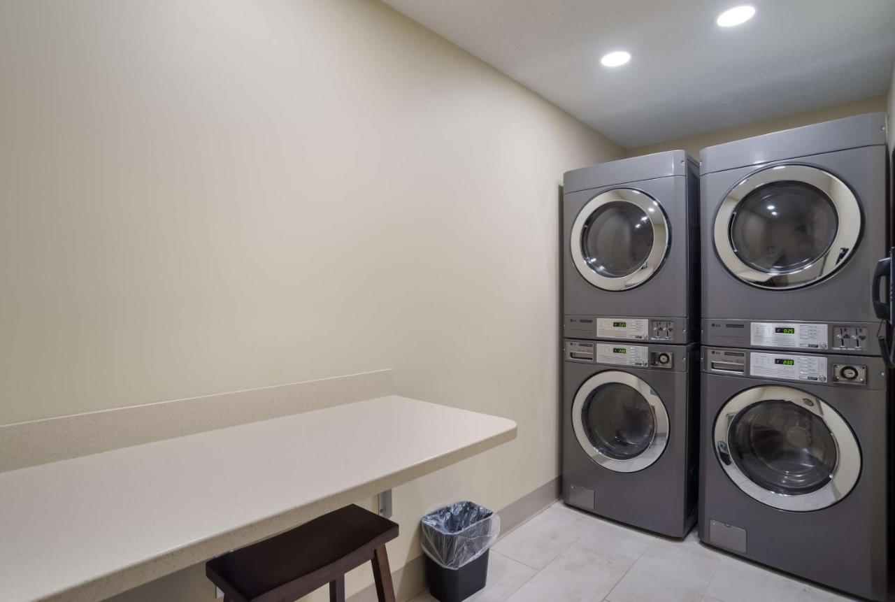 Surestay Plus Hotel By Best Western Elizabethtown Hershey Bagian luar foto