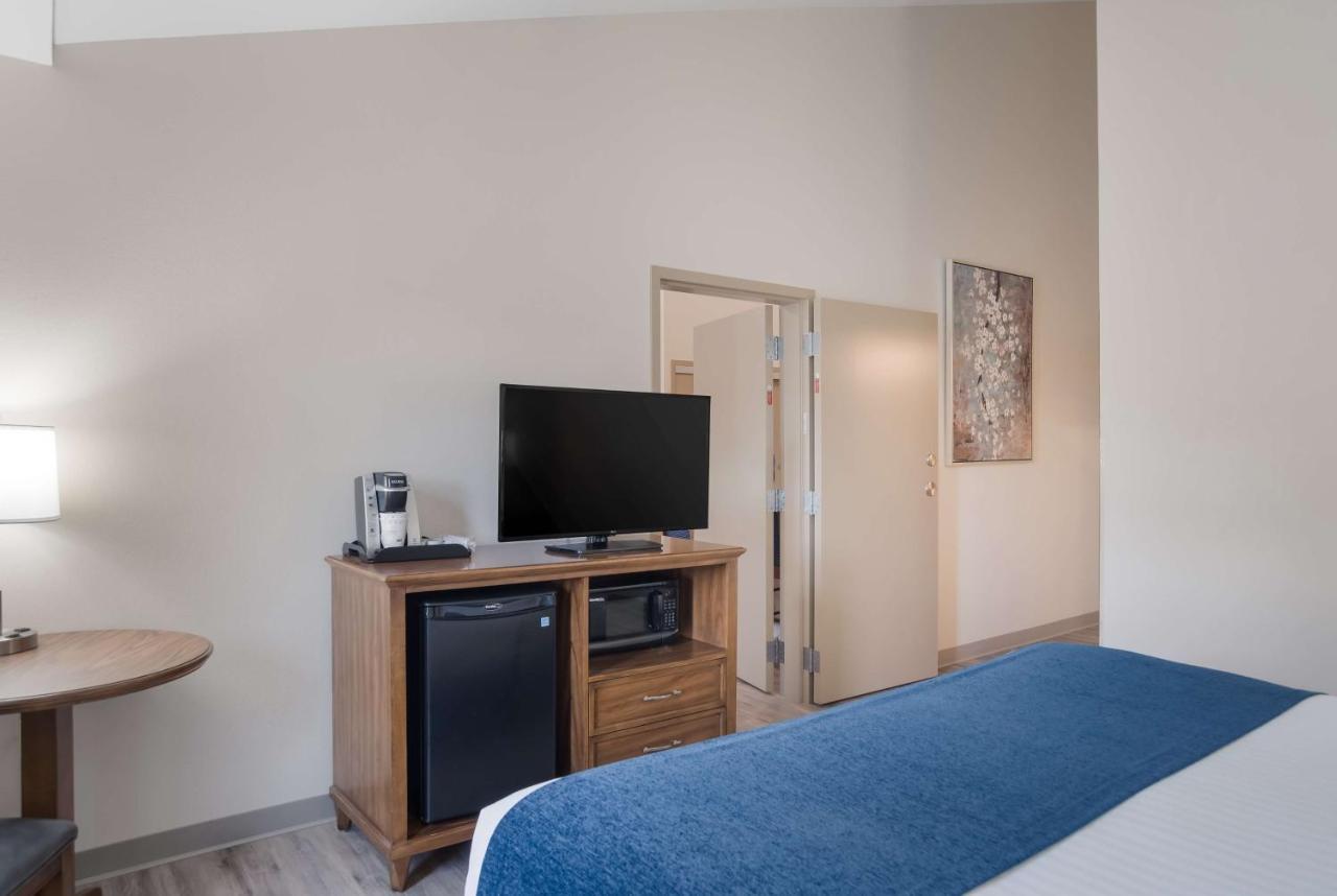 Surestay Plus Hotel By Best Western Elizabethtown Hershey Bagian luar foto